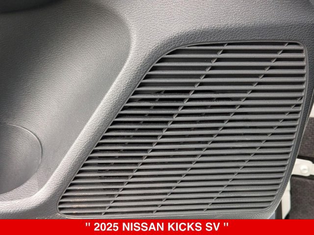 Certified 2025 Nissan Kicks SV AWD/4WD image 14