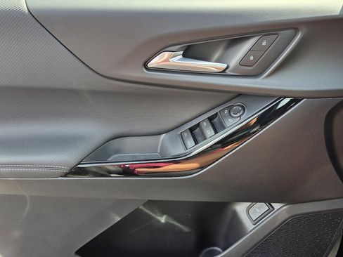 New 2026 Chevrolet Equinox LT image 11