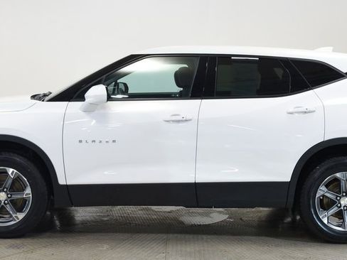 Used 2023 Chevrolet Blazer LT w/ Driver Confidence Package FWD image 11