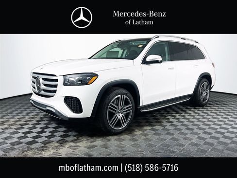 New 2026 Mercedes-Benz GLS 450 4MATIC image 1
