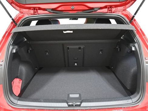 New 2026 Volkswagen GTI SE FWD image 20