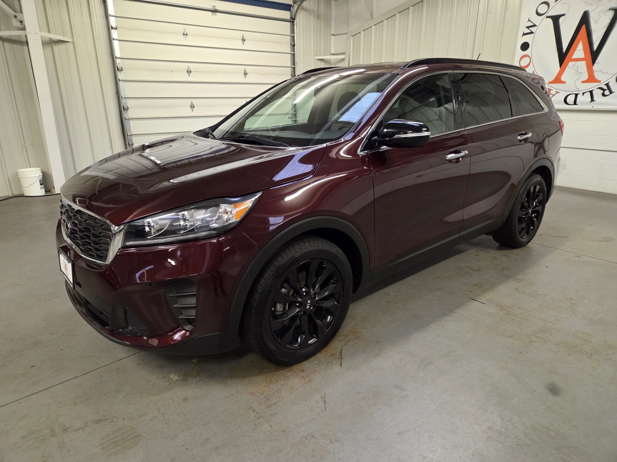 Used 2020 Kia Sorento S FWD image 2