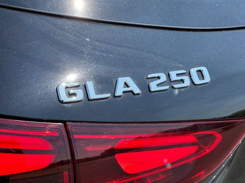 Certified 2026 Mercedes-Benz GLA 250 image 25