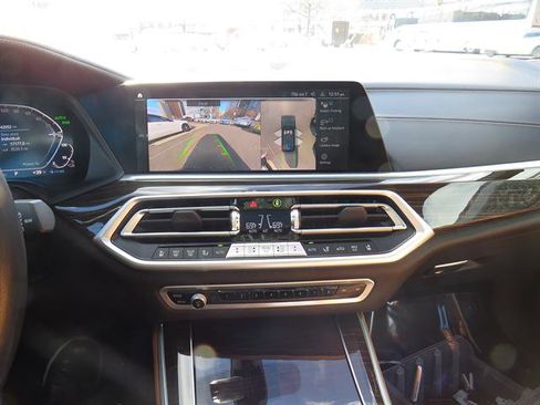 Used 2023 BMW X5 xDrive45e w/ Luxury Seating Package image 15