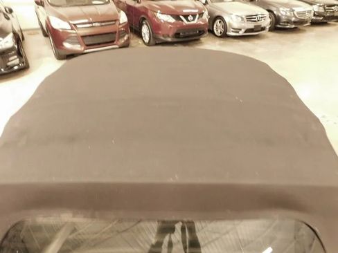 Used 2015 MINI Cooper Roadster S image 22