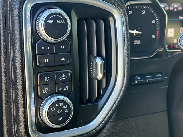 Used 2020 GMC Sierra 3500 Denali w/ Technology Package AWD/4WD image 20