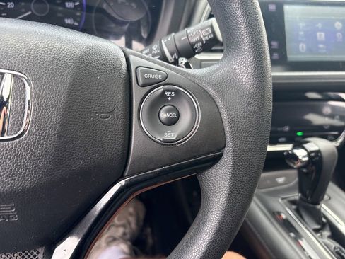 Used 2016 Honda HR-V EX image 22