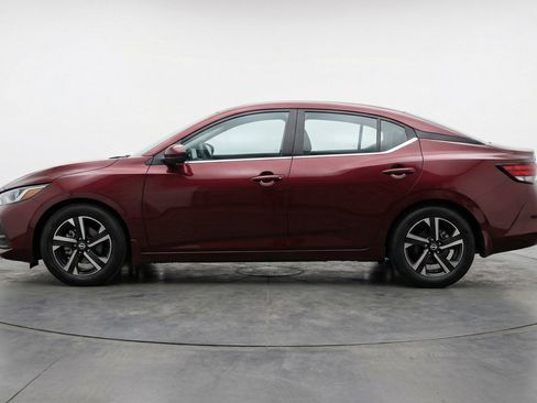 Used 2025 Nissan Sentra SV image 5