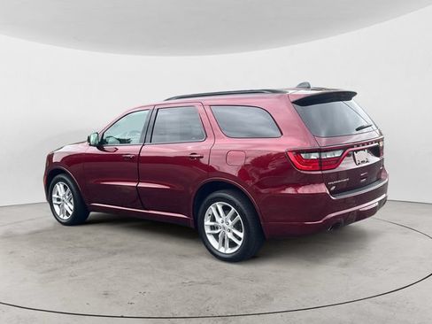 Used 2024 Dodge Durango GT AWD/4WD image 3