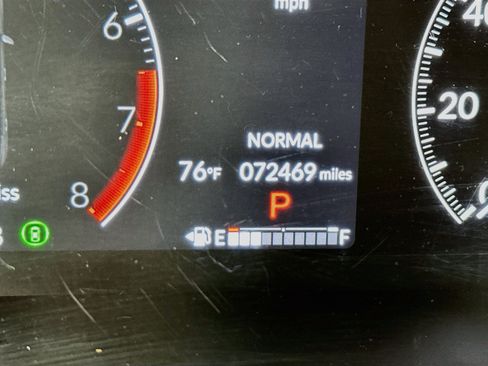 Used 2023 Honda CR-V EX-L image 19