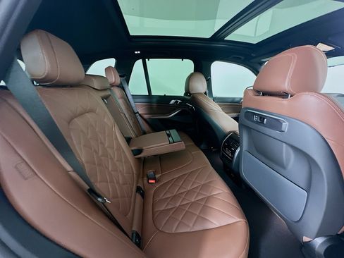 New 2026 BMW X5 xDrive40i w/ Executive Package AWD/4WD image 41