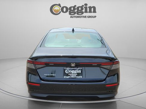 New 2026 Honda Accord SE image 4