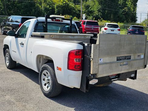 Used 2012 Chevrolet Silverado 1500 W/T RWD image 4