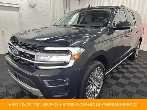 Used 2023 Ford Expedition Max Limited AWD/4WD image 5