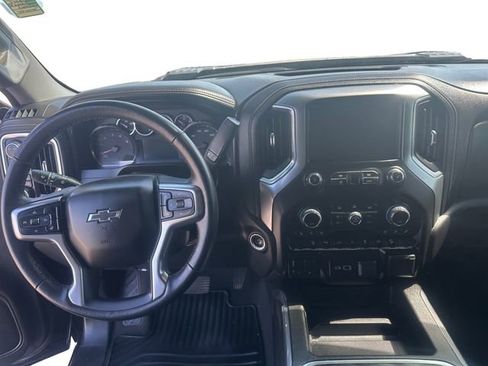 Used 2022 Chevrolet Silverado 2500 LTZ w/ LTZ Plus Package image 11