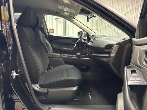 Used 2024 Nissan Rogue S AWD/4WD image 24