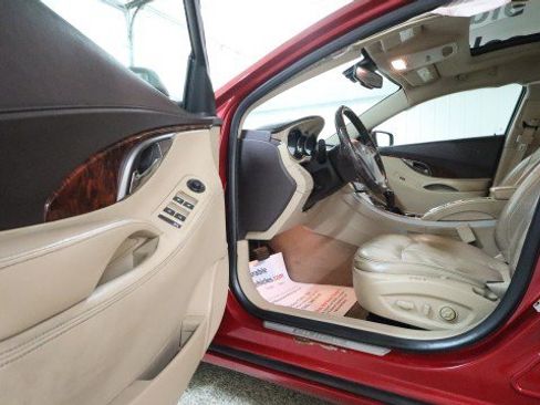 Used 2013 Buick LaCrosse Leather FWD image 9