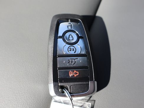 New 2026 Ford Explorer Active w/ Active Comfort Package image 33