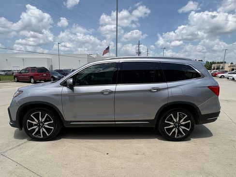Certified 2022 Honda Pilot Touring image 4