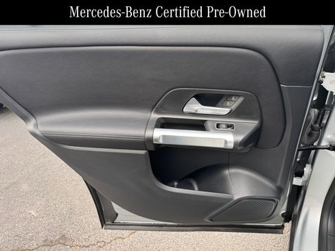 Certified 2023 Mercedes-Benz GLB 250 4MATIC image 19