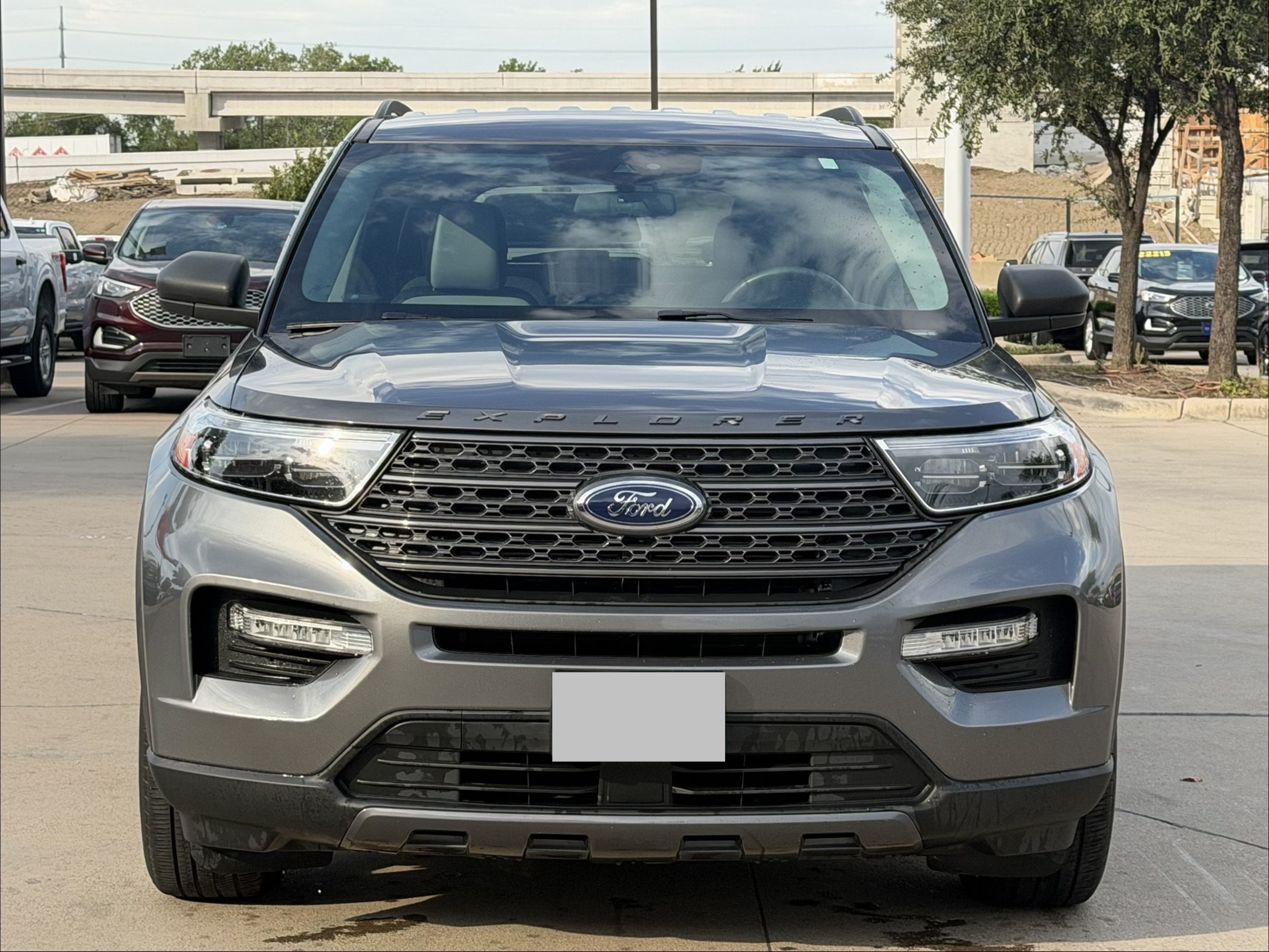 Used 2021 Ford Explorer XLT w/ Equipment Group 202A RWD image 8