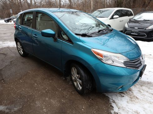 Used 2015 Nissan Versa Note SV image 4
