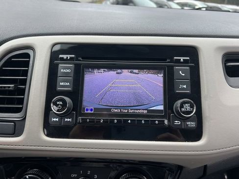 Used 2019 Honda HR-V LX image 23