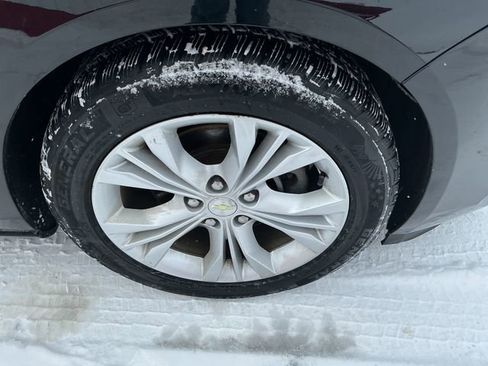 Used 2014 Chevrolet Impala LT w/ Convenience Package image 14