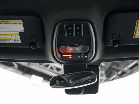 Used 2024 Buick Envista Avenir FWD image 38