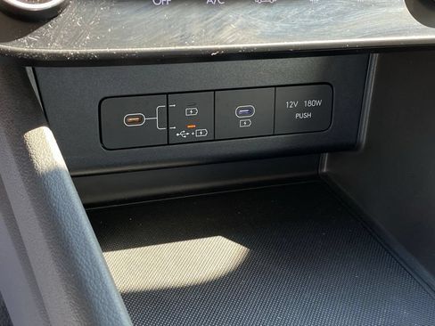 Used 2025 Hyundai Sonata SEL FWD image 19