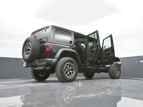 Used 2024 Jeep Wrangler Unlimited Rubicon image 92
