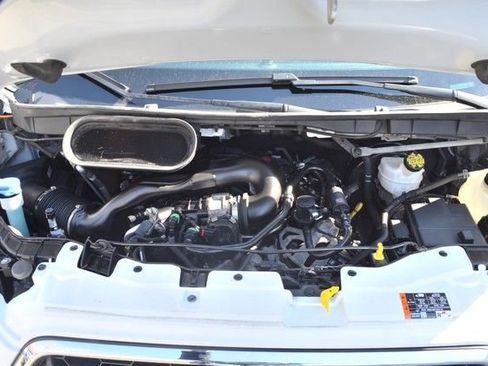 Used 2022 Ford Transit 350 XLT image 33