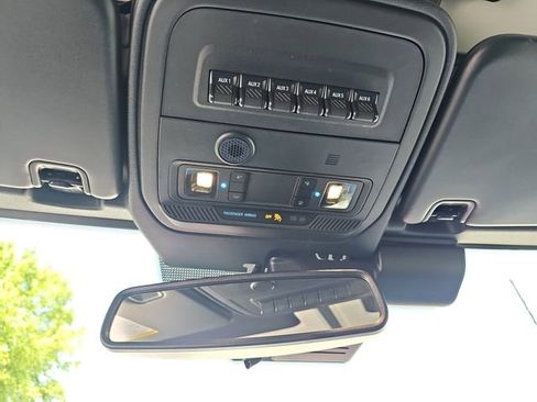 Certified 2025 Ford Bronco Heritage Edition AWD/4WD image 33