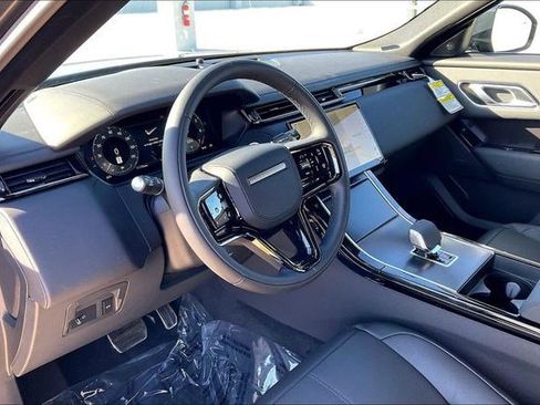 New 2026 Land Rover Range Rover Velar Dynamic SE image 7