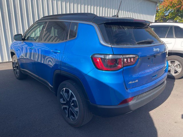 Used 2023 Jeep Compass Limited AWD/4WD image 6
