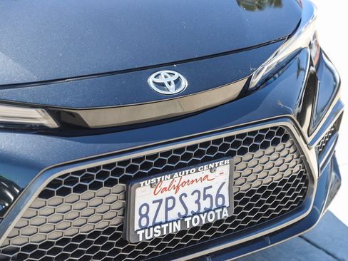 Certified 2022 Toyota Corolla SE w/ Carpet Mat Package (TMS) FWD image 5