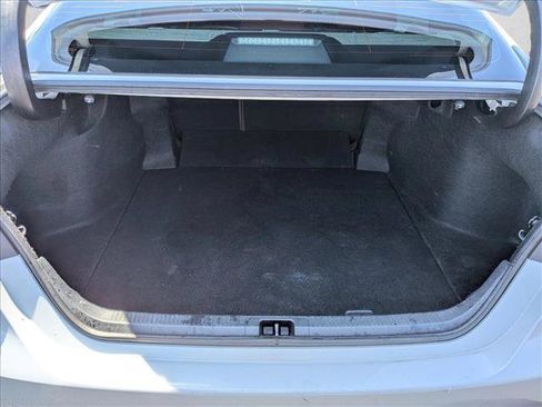 Used 2019 Toyota Camry XSE FWD image 6