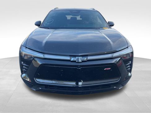 Used 2024 Chevrolet Blazer EV RS AWD/4WD image 2