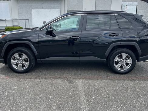Used 2024 Toyota RAV4 XLE w/ Convenience Package AWD/4WD image 8