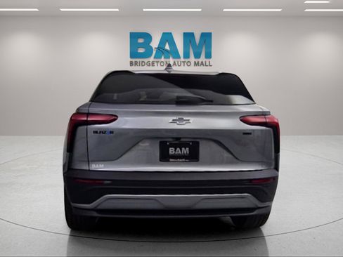 New 2025 Chevrolet Blazer EV LT image 7