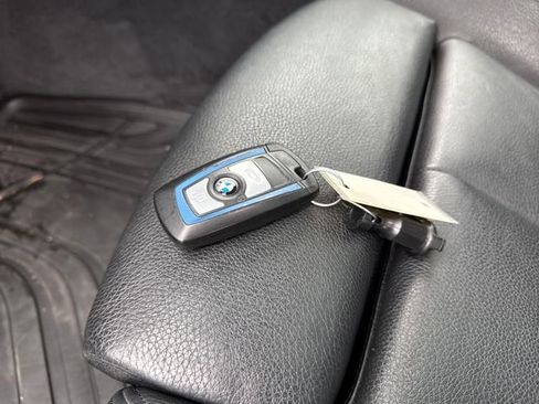 Used 2015 BMW 328i Gran Turismo xDrive 328i xDrive Gran Turismo image 32