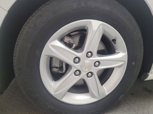 Used 2024 Chevrolet Malibu LT image 31