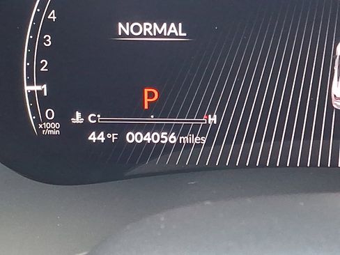 Certified 2025 Acura TLX w/ Technology Package image 20