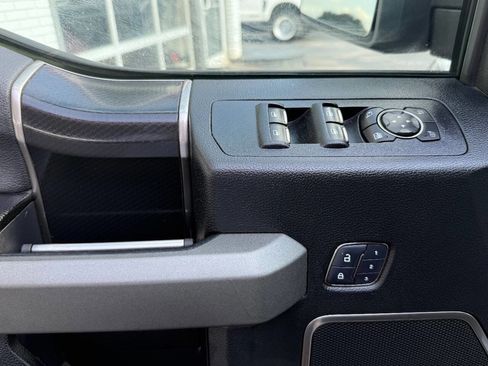 Used 2018 Ford F150 Raptor w/ Equipment Group 802A Luxury image 20