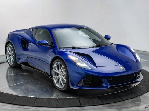 New 2025 Lotus Emira image 20