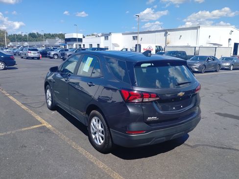 Certified 2022 Chevrolet Equinox LS image 5