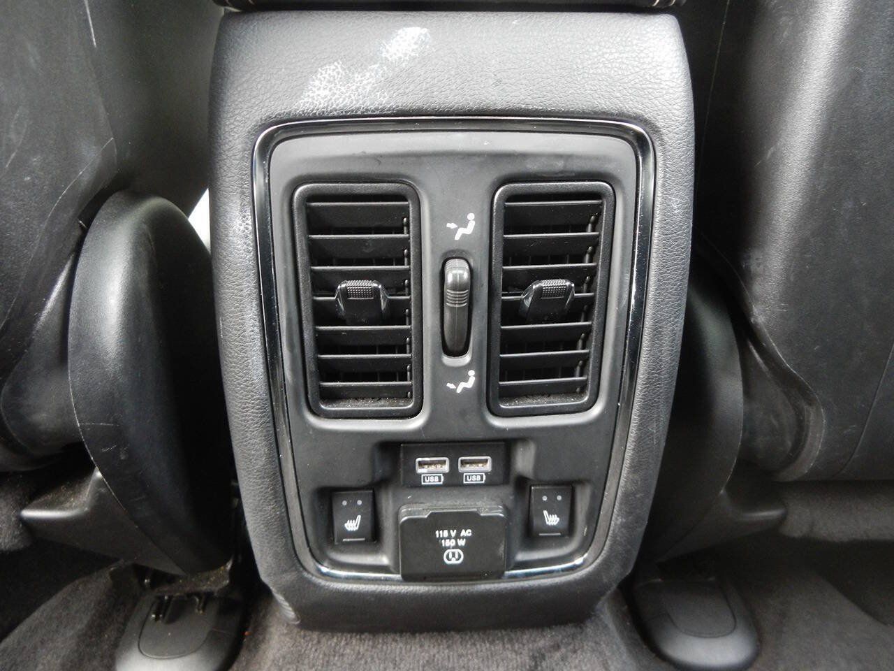 Used 2015 Jeep Grand Cherokee Limited w/ Luxury Group II AWD/4WD image 34