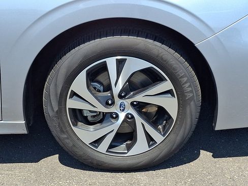 Certified 2025 Subaru Legacy Premium AWD/4WD image 8