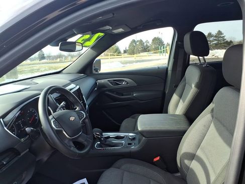 Certified 2023 Chevrolet Traverse LT w/ LPO, Floor Liner Package image 13