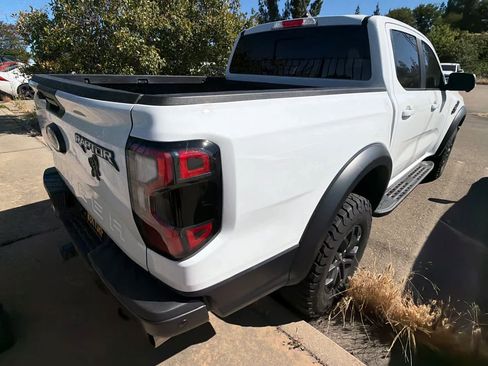 Used 2024 Ford Ranger Raptor AWD/4WD image 2